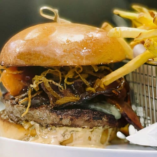 AAT Classic Burger.